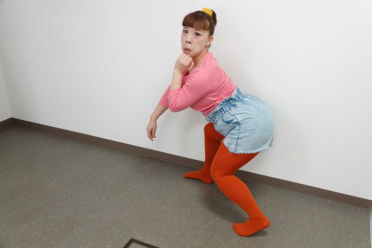 代名詞のリアルゴリラを披露する森田【写真：ENCOUNT編集部】