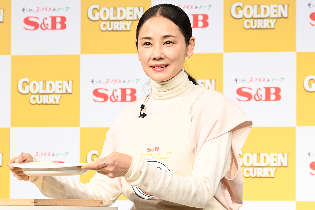吉田羊、俳優としてのこだわりは「冒険心」　年を重ねても挑戦「宝物のような体験が得られる」