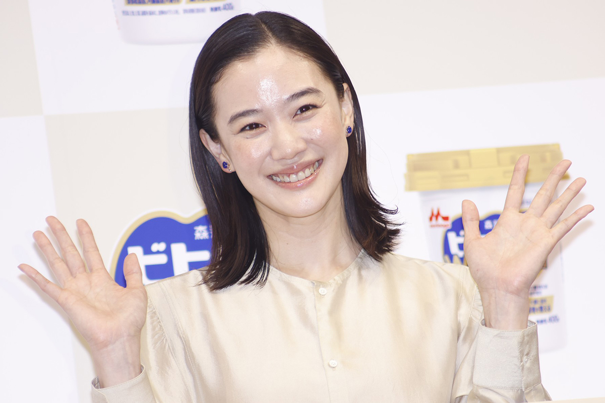 新CM発表会に登壇した蒼井優【写真:ENCOUNT編集部】