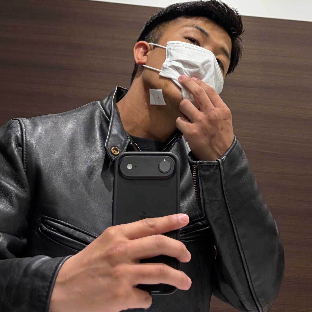 朝久裕貴【写真：X（＠a_champion__）より】