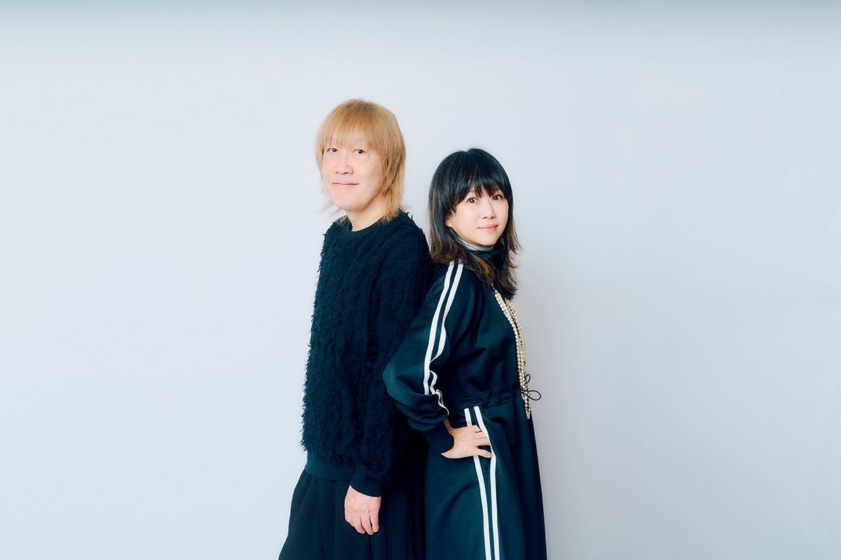 プライベートでは仲の良い夫婦の渡瀬マキ（右）と平川達也【写真：高田啓矢】