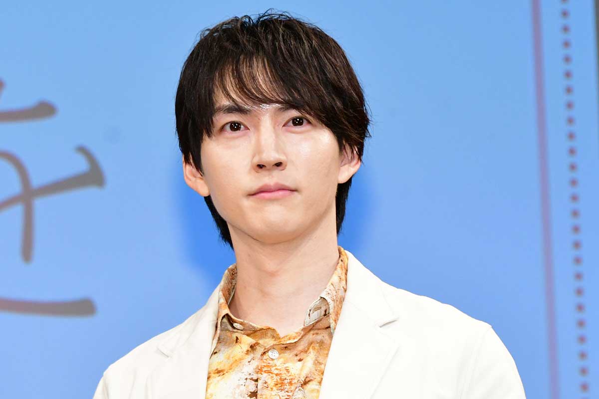 和田雅成、客席からサプライズ乱入で会場騒然　佐々木美玲も絶句「不審な方かと思って…」