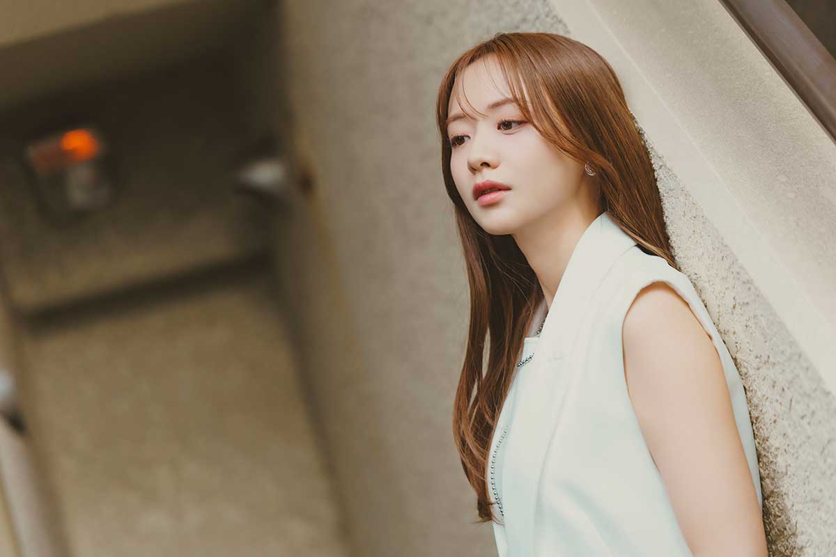 “アドリブ合戦”の撮影を楽しんだという【写真：冨田味我】