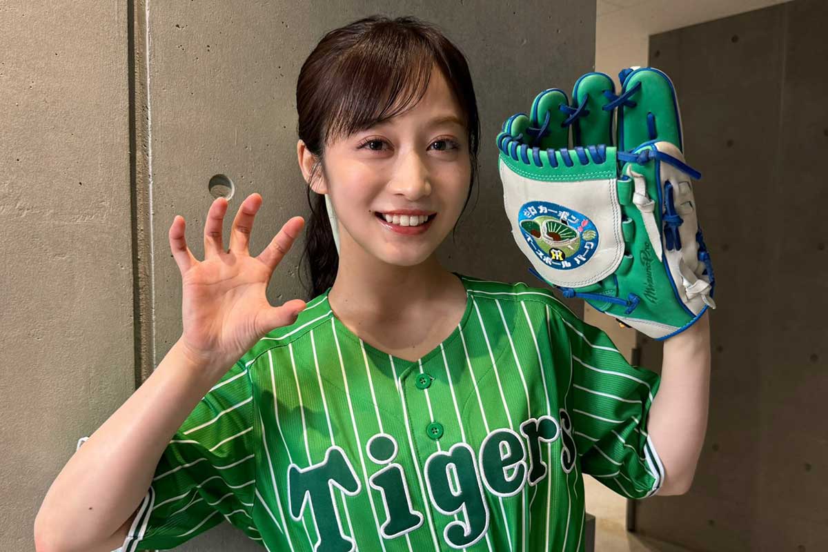 虎党の元NMB48川上千尋、始球式でノーバン投球　「めちゃいい球」「まじで凄かった」驚きの声