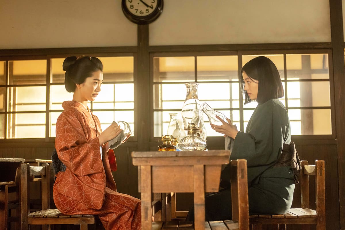 【風、薫る】先生が到着せず…直美と多江、ナイチンゲールの著書の翻訳作業を進めるが