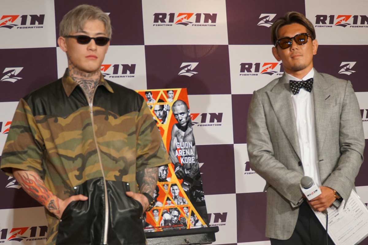 記者会見に出席した平本蓮（左）と皇治【写真：ENCOUNT編集部】