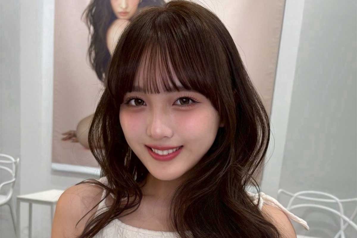 「知らないおじさんが撮ってあげるって」仕上がりに爆笑　「なぜそうなった」「逆に味がある」とファンもツッコミ