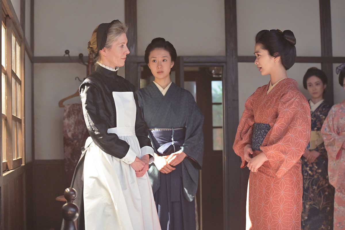 【風、薫る】教師・バーンズが想定外の授業　りんと直美の反応に注目