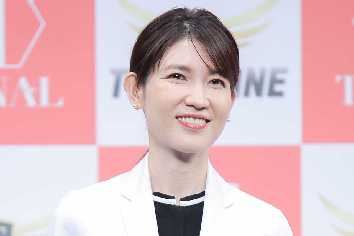 「なんという美貌」　友利新、免許証写真に衝撃「どうやったらこんなに美しく…」「若返っとる！」
