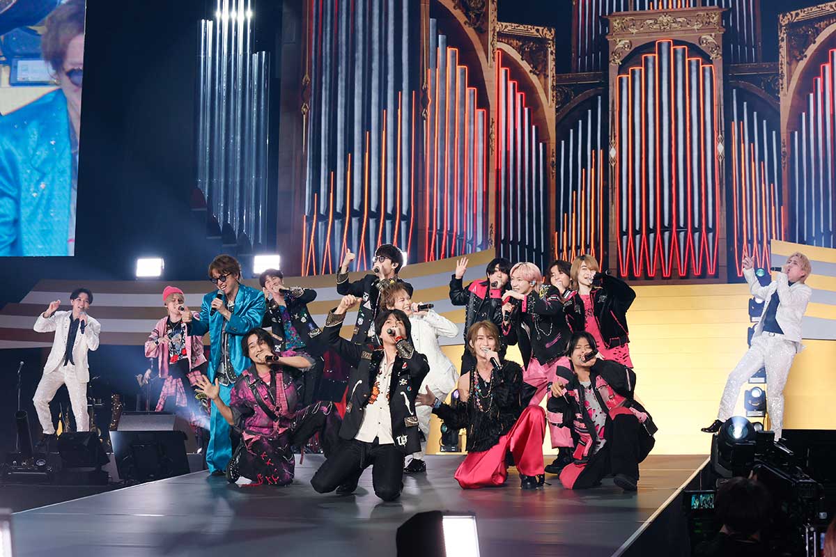 グループの垣根を超えた共演が実演した