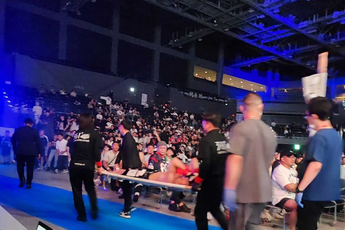 【DEEP】暫定王座決定戦で悲劇　平松翔、ローキックをカットされ足首が変形…救急搬送