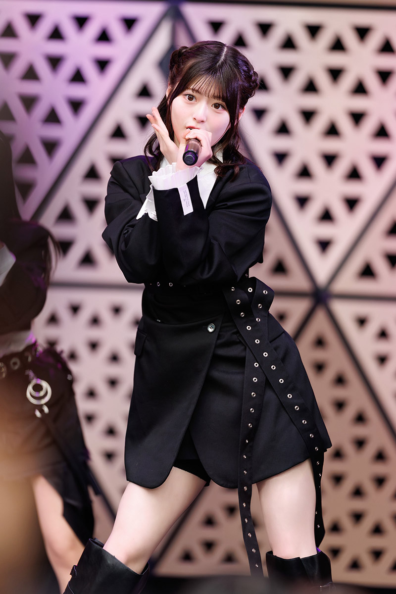 WHITE SCORPION・HANNA【写真：X（＠HANNA_whsp）より】