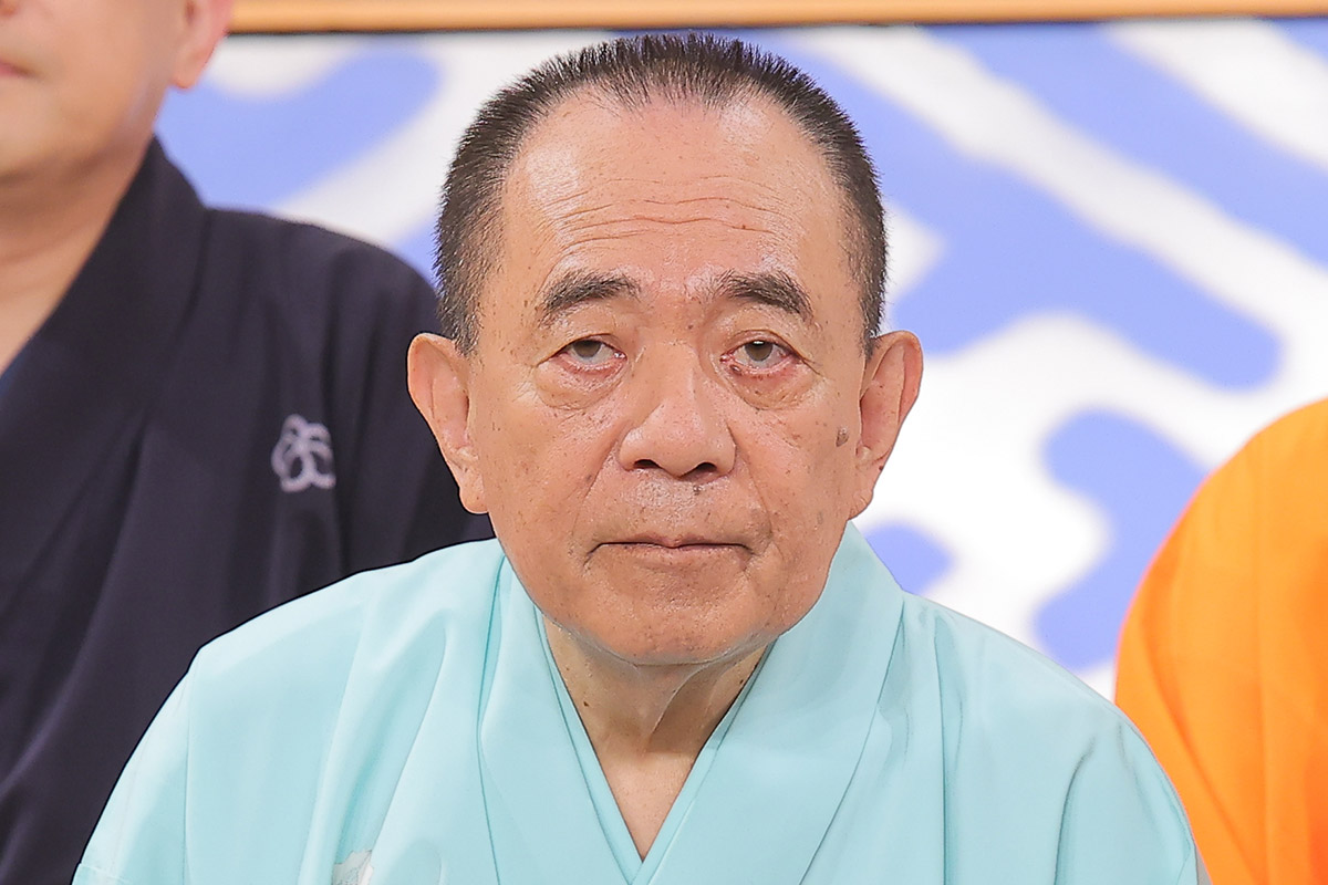 『笑点』の“袋とじ”にX騒然　激変ぶりが「渋くてめっちゃかっこいい」「これはw」「気になりすぎる！」