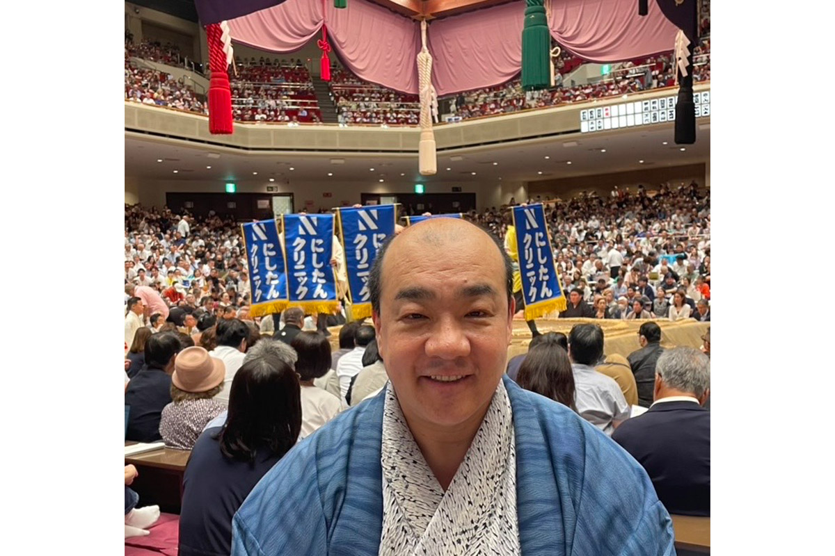 NHKで「にしたん」連呼　大相撲史上初の幕内全取組に懸賞5本で投じた665万円は「安い」のワケ