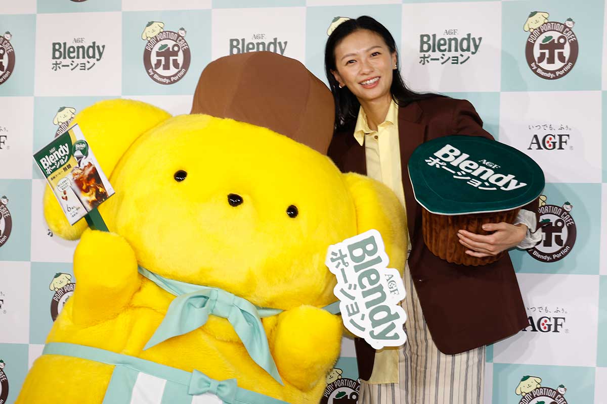 榮倉奈々、ポムポムプリンのおもてなしに笑顔　名前を呼ばれ「全部持っていかれました」