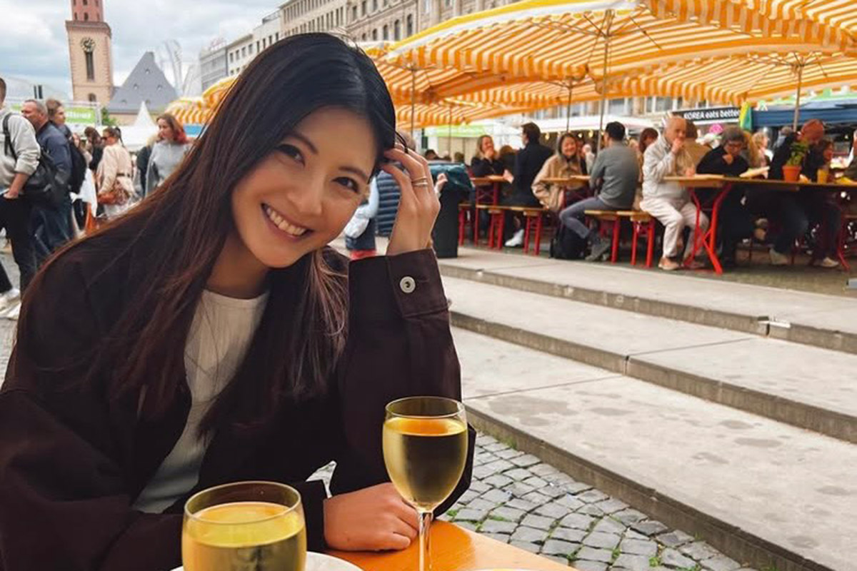 夫は元サッカー日本代表　37歳モデル妻、近影に反響「変わらず可愛すぎ！」「お子さん大きくなった」
