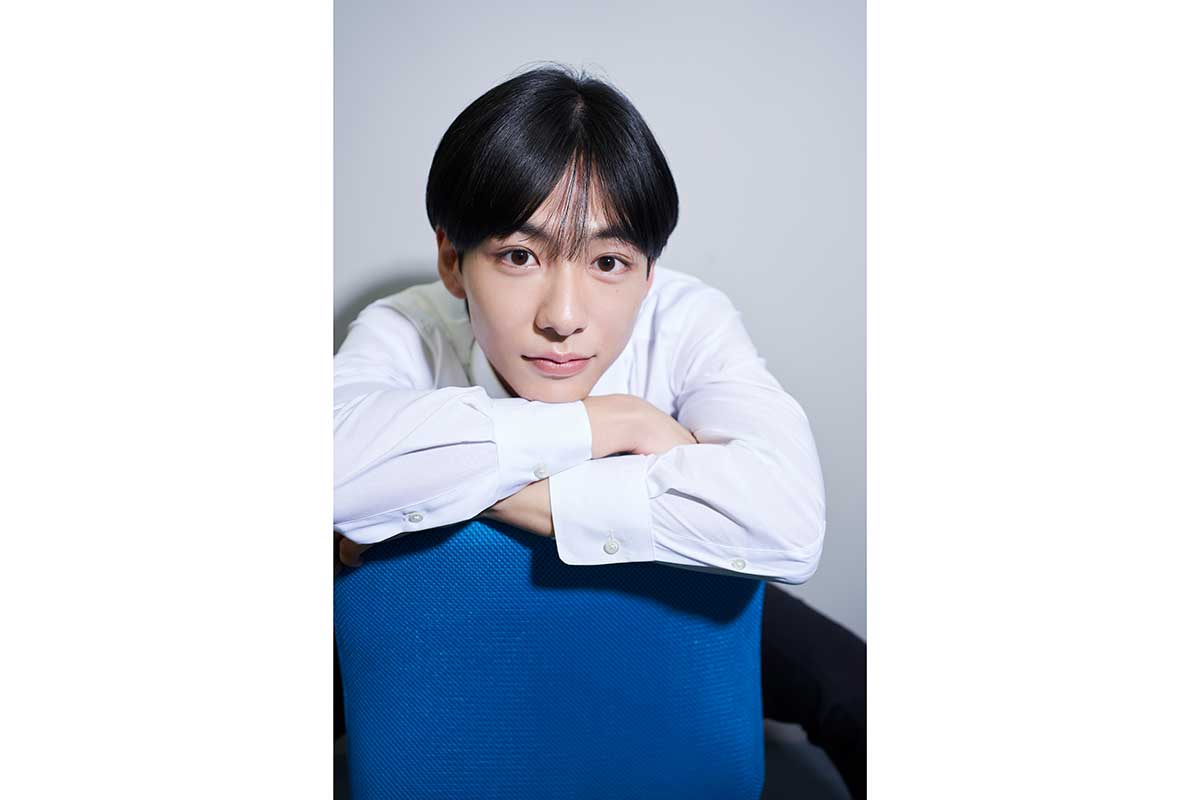 カンテレ秦令欧奈アナ、男性アナ初の単独写真集発売に「顎が外れそうなほど驚きました」