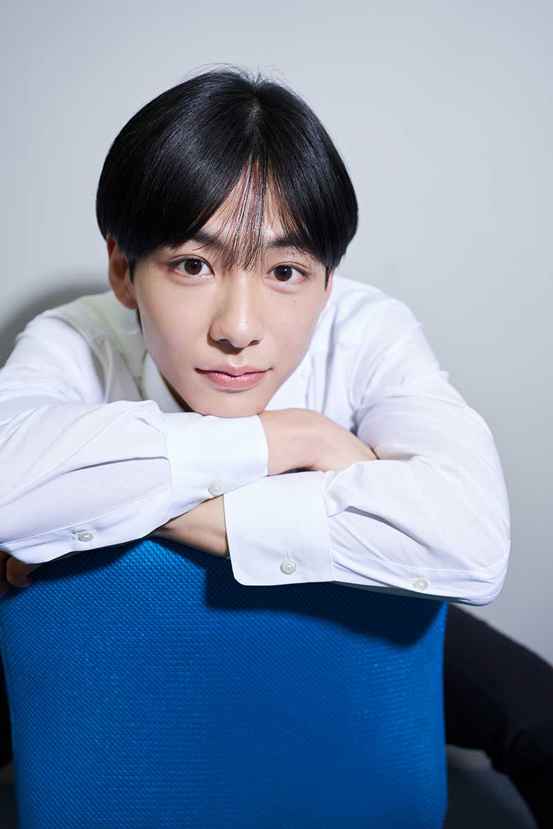 単独写真集を発売する関西テレビの秦令欧奈アナウンサー