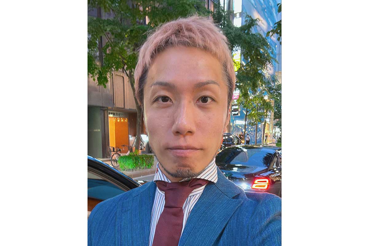 トモハッピー、経営するカードショップで盗難被害　大胆な手口にネット「うわあ…」「めちゃくちゃ挙動不審」