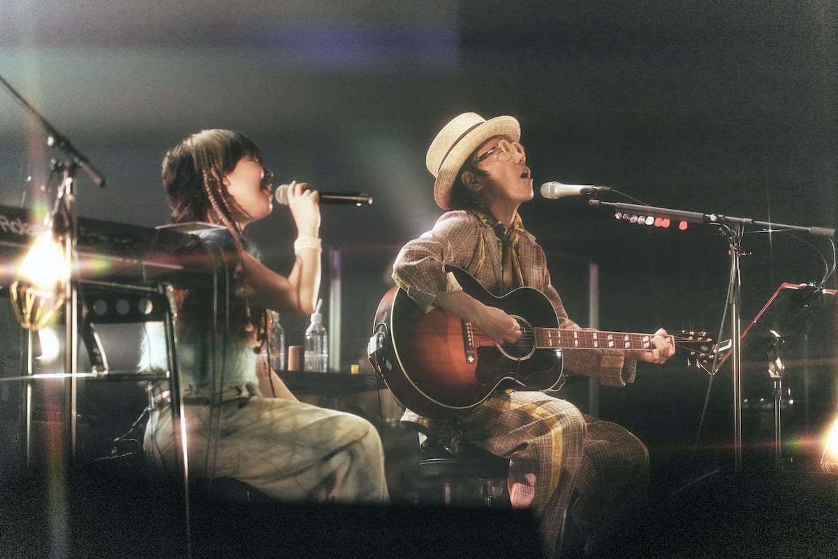ハナレグミ＆中村佳穂、卓越した歌声の共演　全てが“音楽”と化した圧巻のツーマンライブ