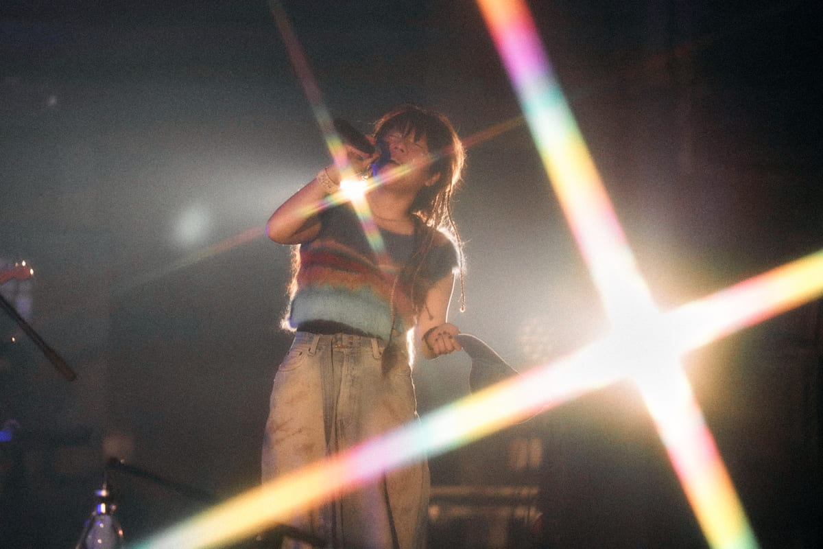 力強い歌声を響かせた中村佳穂【写真：marquee】