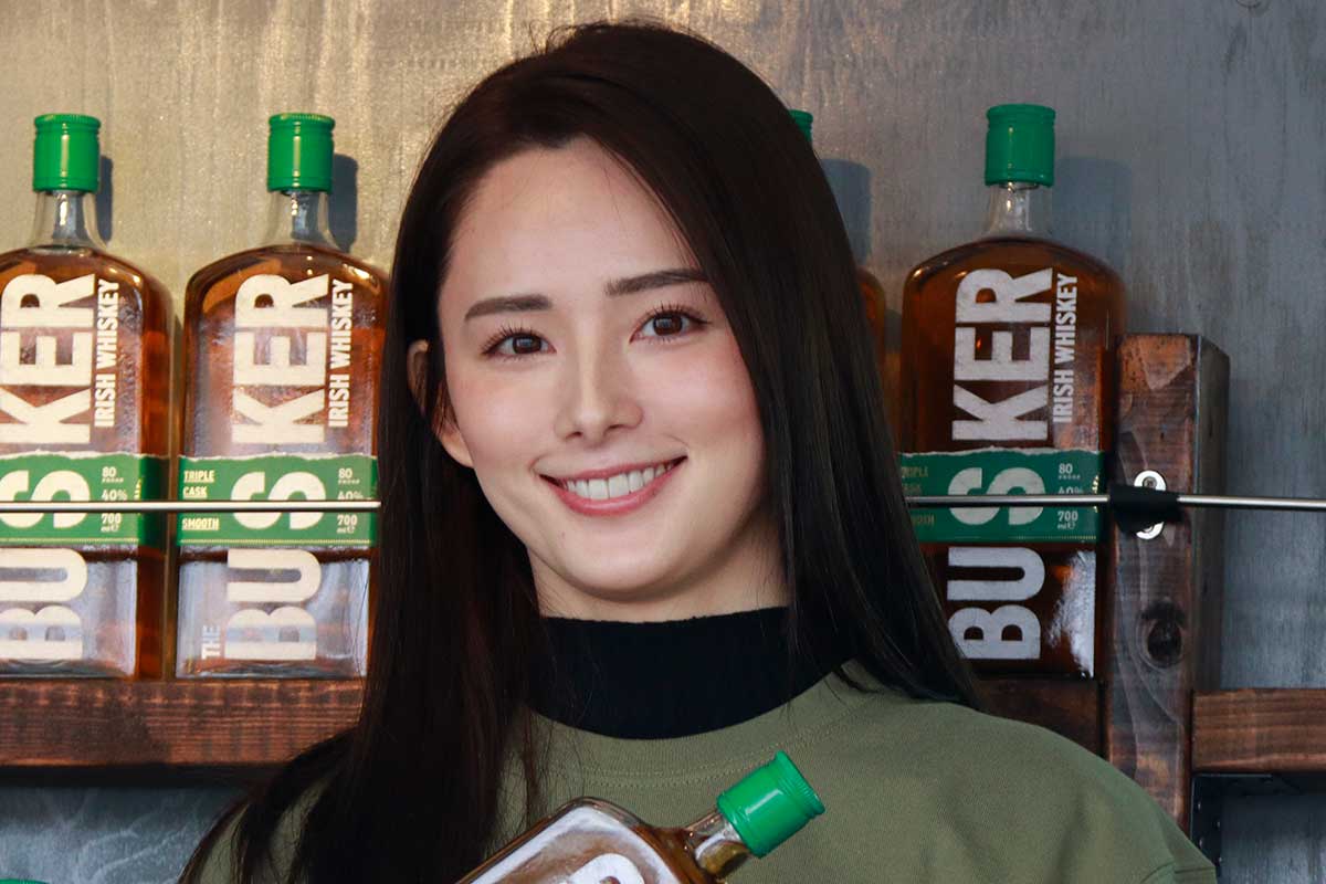 結婚発表の蒼瀬くるみ、純白ドレス姿にネット「鳥肌」「かわいすぎる」