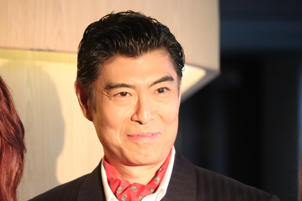 高嶋政宏、14年前の舞台で「本番中に肉離れ」　自腹でボイトレ…プレイボーイ役は「バブルの頃なら近い」