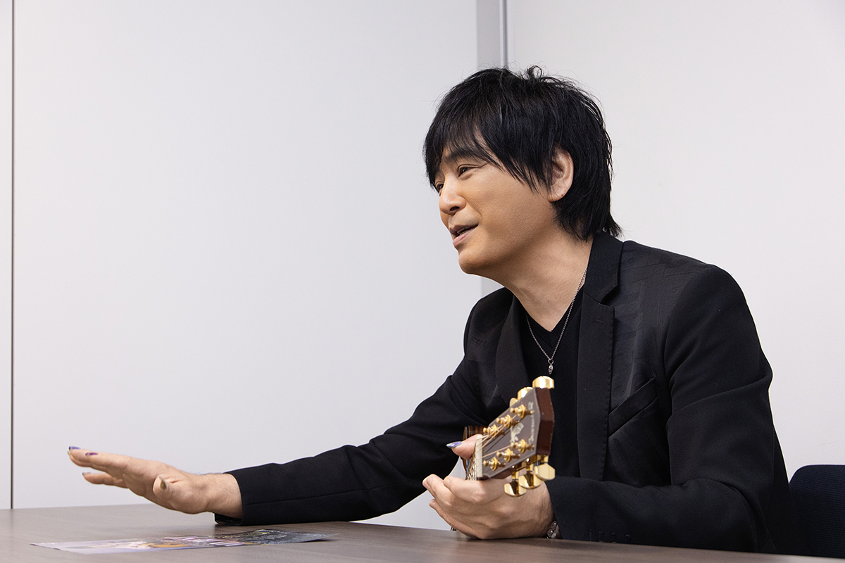 師匠・中川イサトに対して「恩知らずだった」と話す押尾コータロー【写真：GEKKO】
