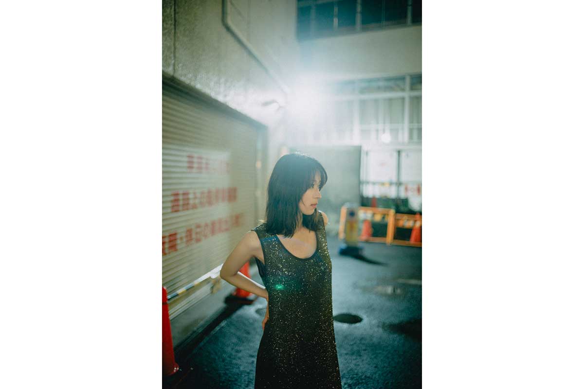 鳴海唯、季刊誌『Magic hour』第3号が7.10発売決定　“誰も知らない姿”を堪能できる1冊