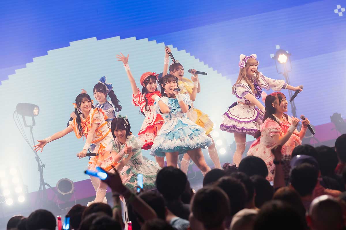log you、初ワンマンライブでデビュー7か月間を“記録”　アイドル経験者の8人が誓った高み「でっかい奇跡を起こす」