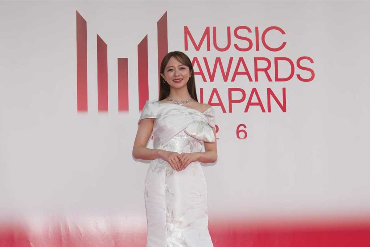「いまMCとかできる状況じゃない！」森香澄が生放送でまさかの発言　憧れアーティスト前に大興奮