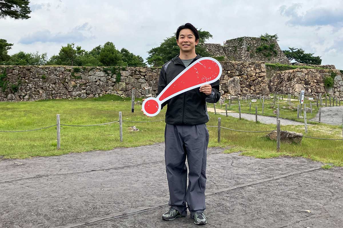 【豊臣兄弟！】仲野太賀、竹田城跡を訪問「いろいろ勉強…ロマンを感じました」