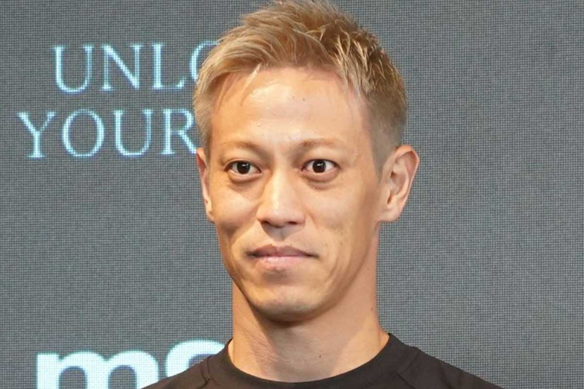 オランダ戦の金髪美女に「誰？」　“正体”判明でX騒然「なんで」「しかも日本応援してた笑」