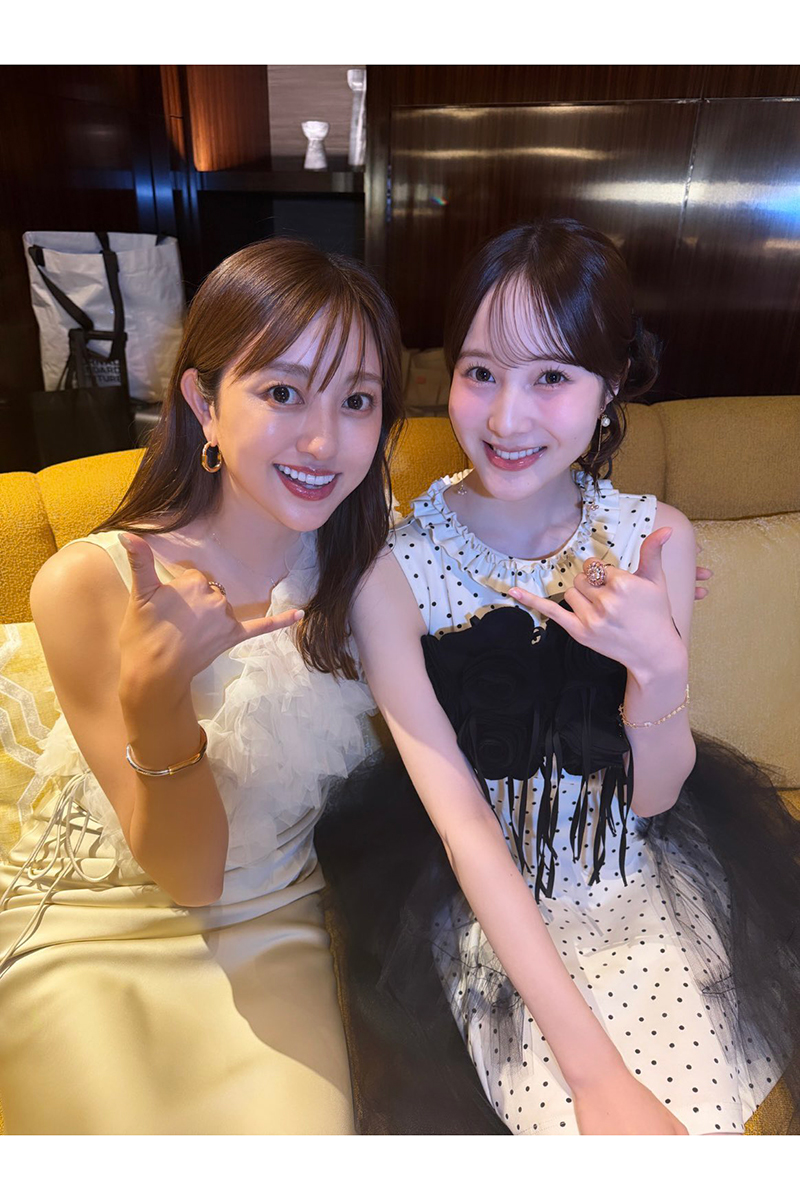 本田紗来（右）と菊地亜美の「11年ぶりの再会」2ショット【写真：X（＠sara_honda_0404）より】