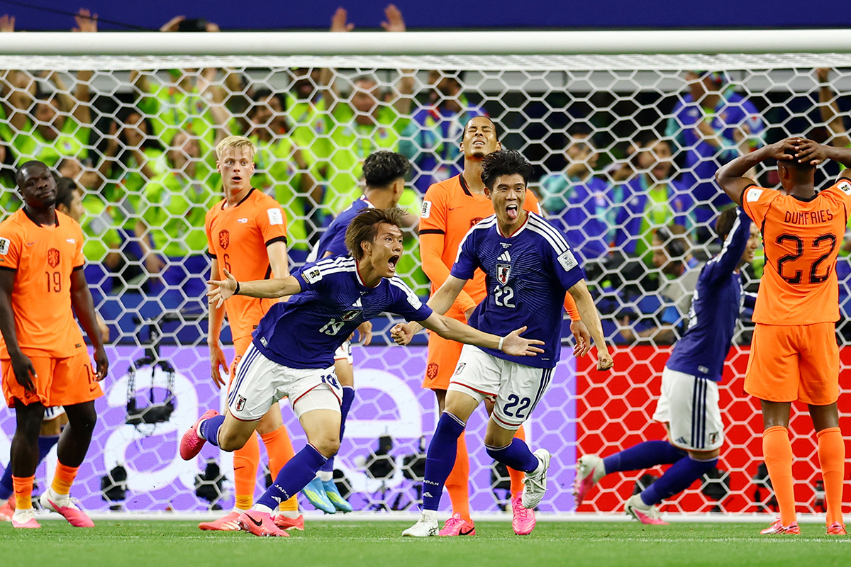 W杯日本戦で感情爆発させた竹内涼真が話題「このルックスでクールそうなのに」「応援に熱いの最高」