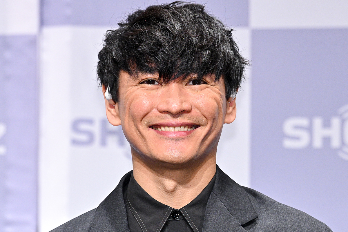 「新メンバーですか？w」　45歳・サカナクション山口一郎、アイドル“センター”に「カッコよ」「全然違和感ない!!」の声