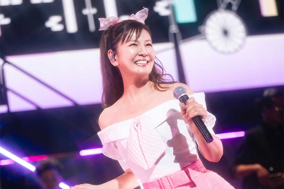 58歳・南野陽子「吐息でネット」大コールに後ずさり！40周年ツアー閉幕もファンから「またやって」の声続々