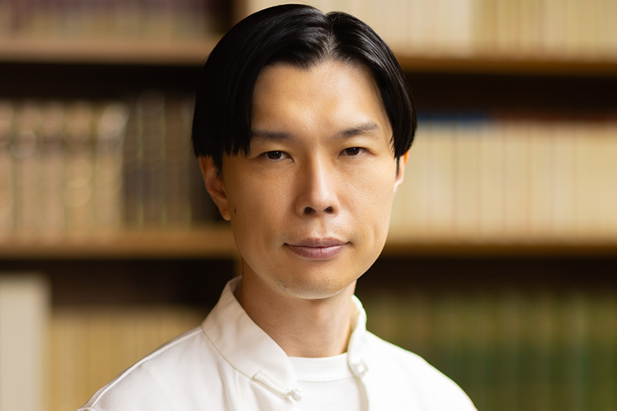 高級カラオケルームで「しゃべって全員を笑わせるだけ」　ハライチ岩井、さんまとの食事会を回想…共演芸人「パワーが違う」