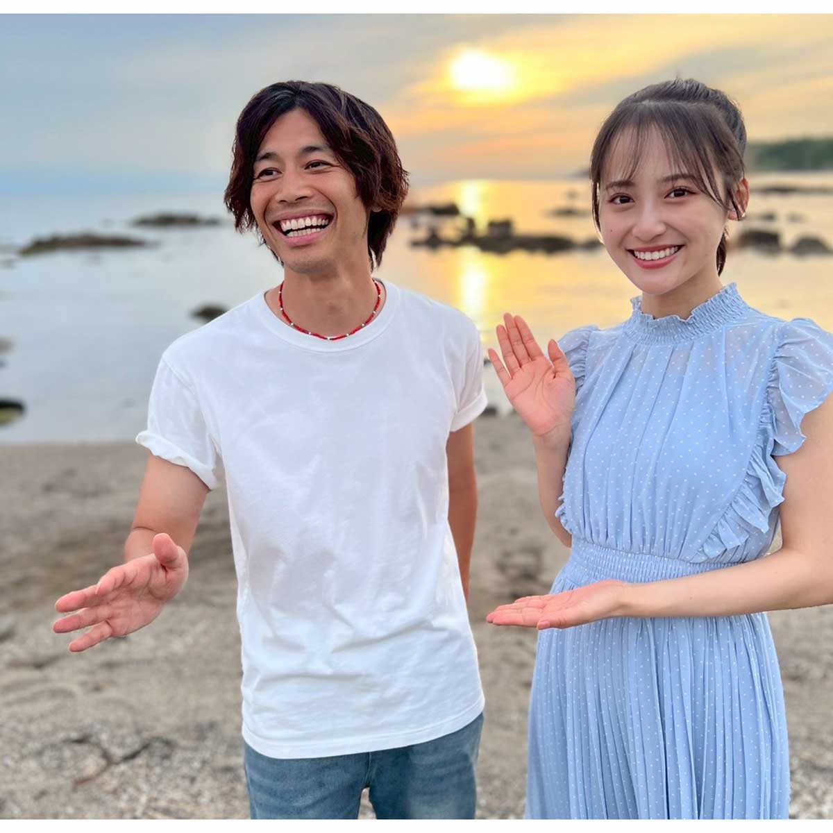 KAY-I（左）がリリースした『Summer Please!』のMVに出演した齊藤美雅【写真：所属事務所提供】