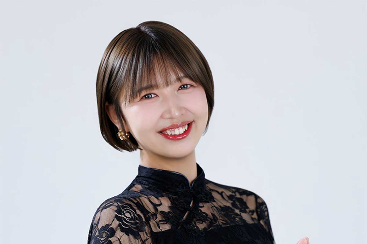 大崎菜緒がプロ雀士へ前進、ぴったぴたTシャツ姿で話題に「す、すごい…」「1点にしか目が行かない」