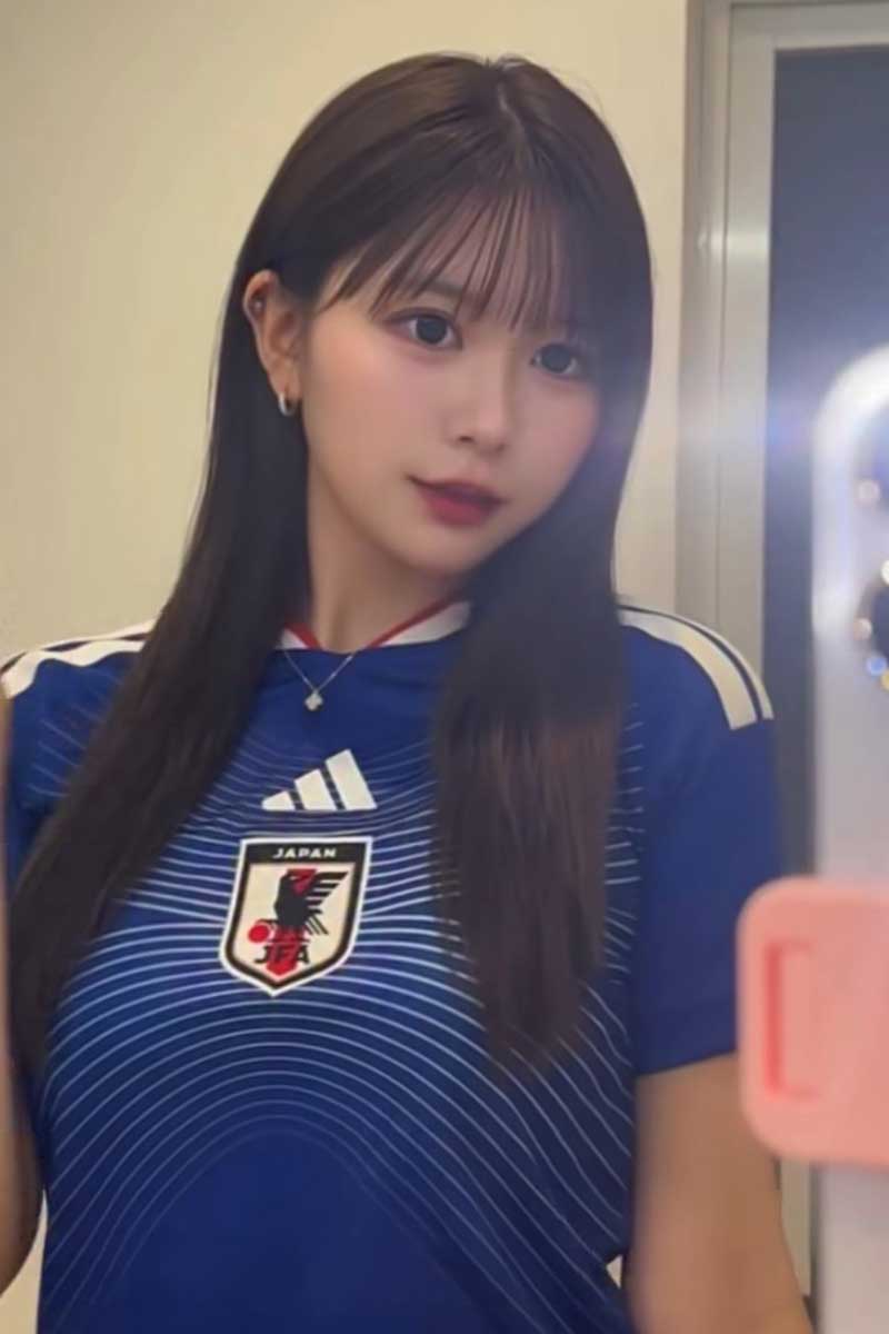 鎌田彩樺【写真:インスタグラム(@ayaka_kamata)より】