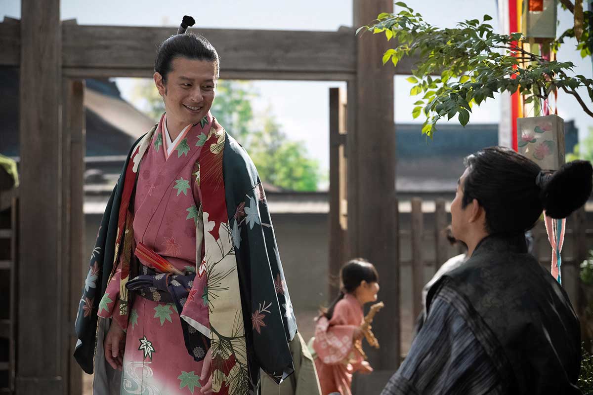 【豊臣兄弟！】磯部寛之の役衣装に視聴者衝撃「多様性の時代か」「フェミニンコーデ」