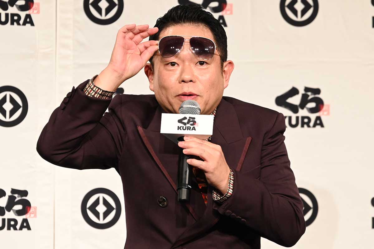 大ブレイク中のダイアン・津田篤宏、イベントですべり「サングラスが外せません」と苦笑い