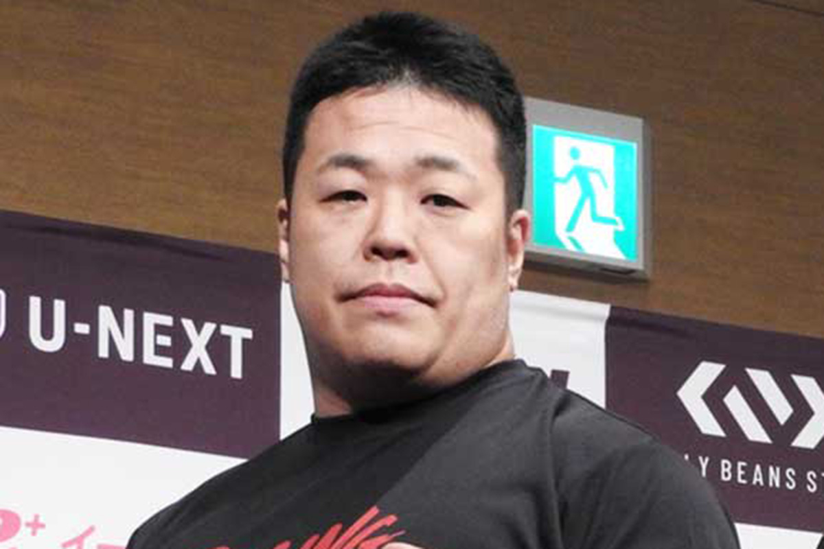 両目骨折、鼻はふさがり「普通の人の2、3割しか呼吸ができず」　酒井リョウが現状明かし手術を決断