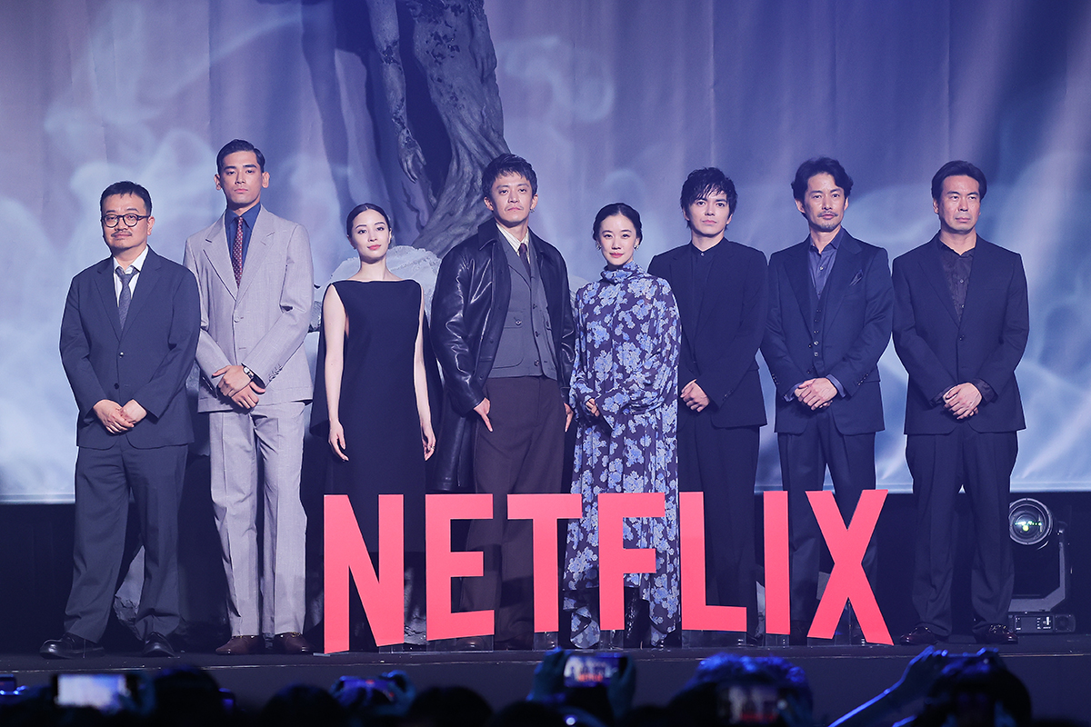 別人ぶりに「二度見した」「こんなに変わるんだ」と衝撃　竹野内豊、広瀬すず…『ガス人間』での激変ぶりが話題