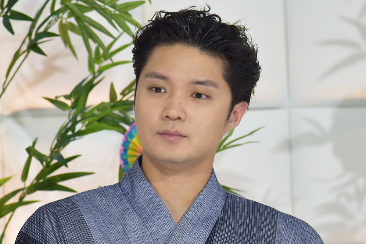 磯村勇斗、初の医師役も“救助経験”あり　「よく倒れている人に遭う」に共演者は驚き