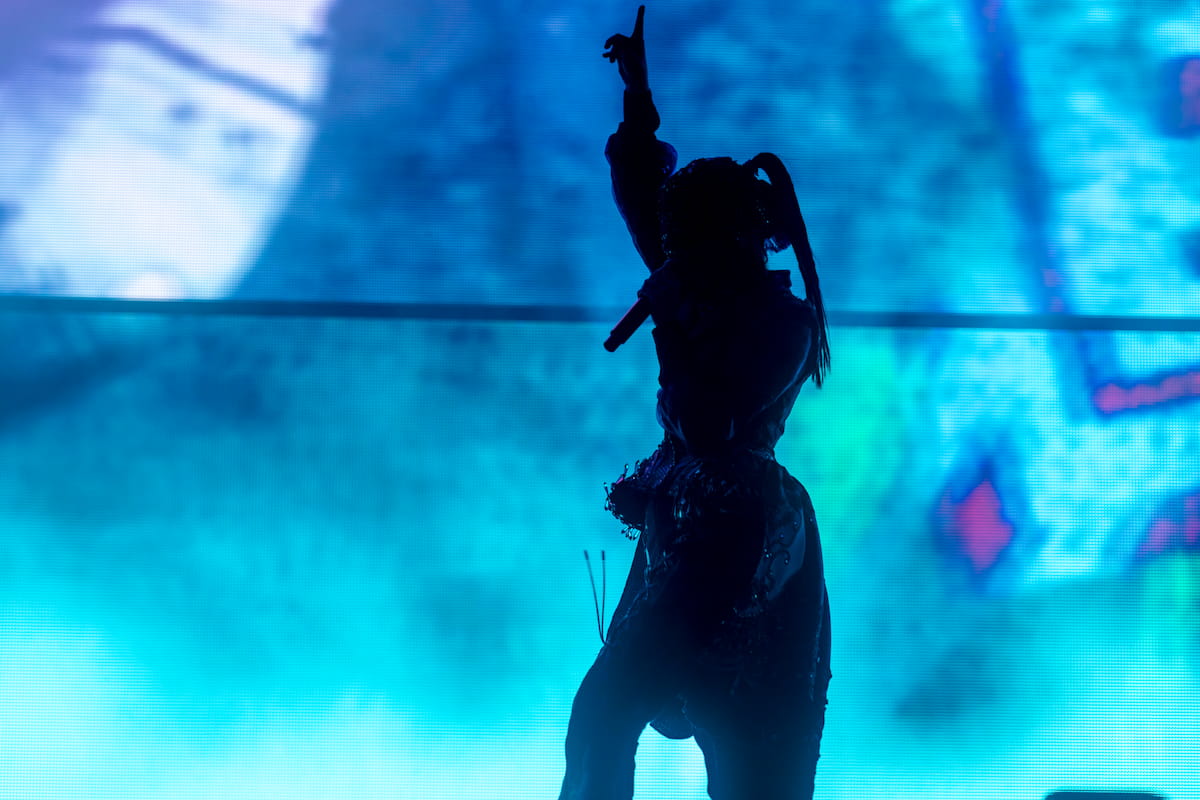 日産スタジアムで『Ado STADIUM LIVE 2026「Ao」』を開催したAdo【写真:Viola Kam(V’z Twinkle)】