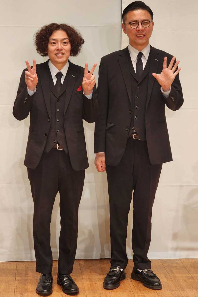 囲み取材に応じたガクテンソク【写真：ENCOUNT編集部】
