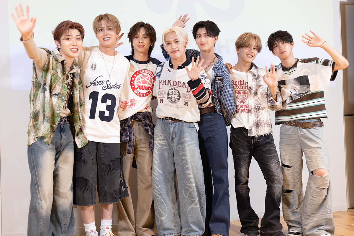 TAGRIGHTの西山智樹、前田大輔、小林大悟、今井魁里、岸波志音、若松世真、ジェイ(左から)【写真:ENCOUNT編集部】