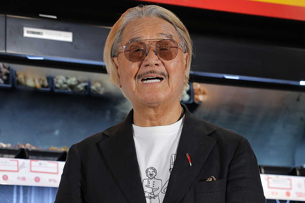 84歳・坂井宏行シェフ、現在も週2のジム通い　ベンチプレスは80kg…鈴木紗理奈は驚き「パワフルですね！」